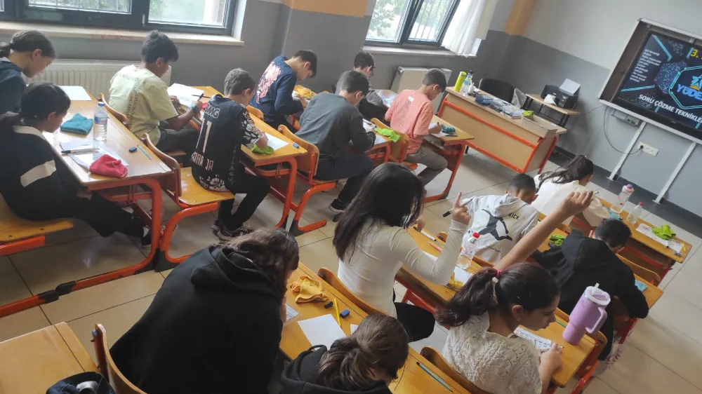 YÜDES Programı Öğrencileri Geleceğe Hazırlıyor