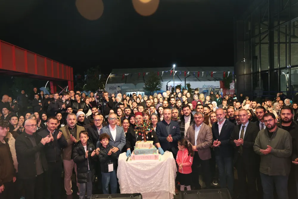 Kocaeli Kitap Fuarı 1 milyon 48 bin 526 ziyaretçi ile yeni rekorunu kırdı