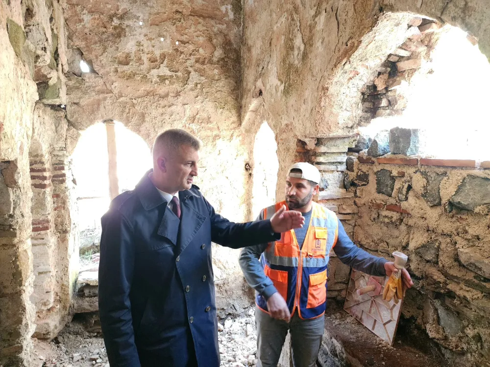 Yukarı Haldere’deki tarihi hamam yeniden ayağa kalkıyor