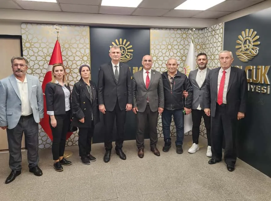 İYİ Parti Gölcük İlçe Teşkilatından Başkan Sezer’e Ziyaret