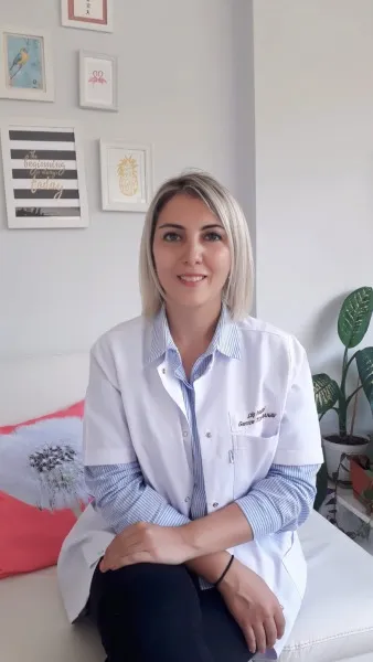 Diş Hekimi Manav, ağız kokusunun nedenlerini ve çözümlerini anlattı  “AĞIZ KOKUSU HAYAT KALİTENİZİ DÜŞÜRMESİN”