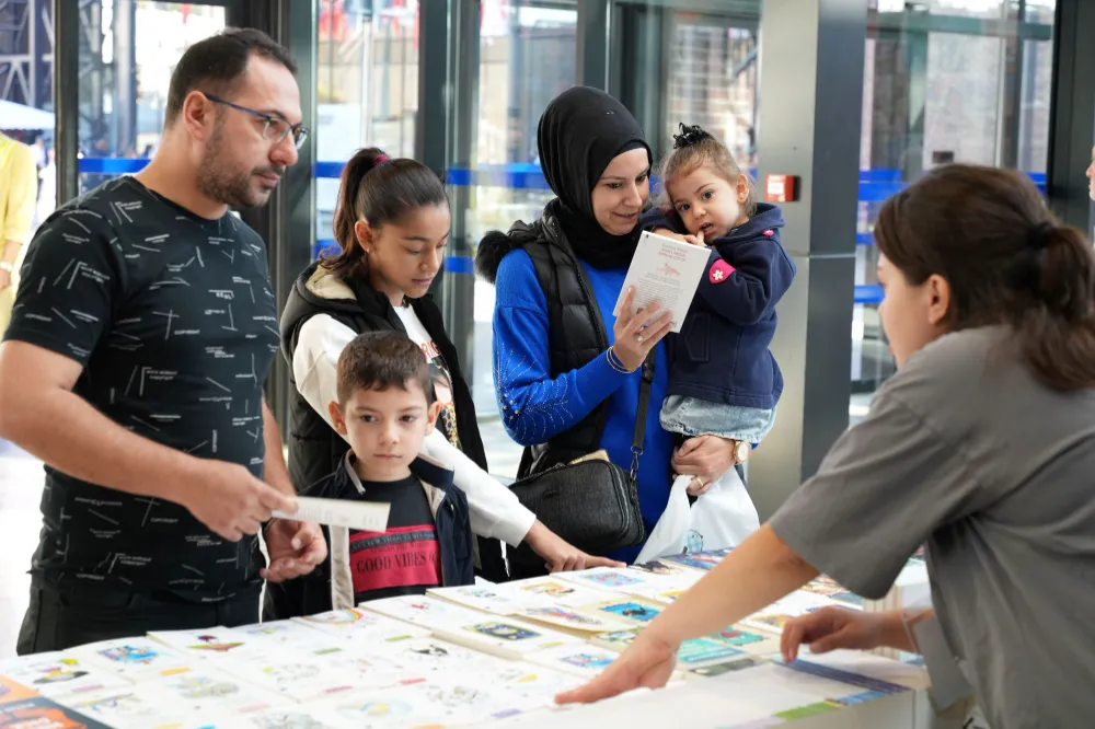   Kocaeli, kâğıdın büyülü dünyasıyla buluştu;  HASRET BİTTİ, KOCAELİ KİTAP FUARI MİSAFİRLERİNİ AĞIRLIYOR