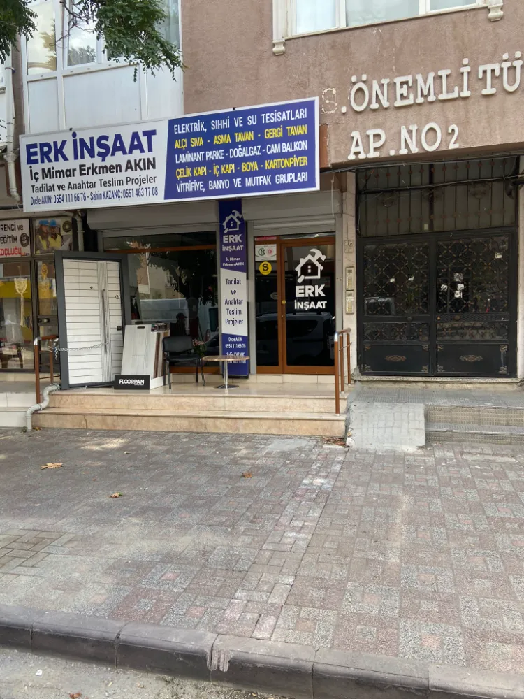 Deliloğlu Caddesi’nde yaya yolu tamiratı gerçekleştirildi