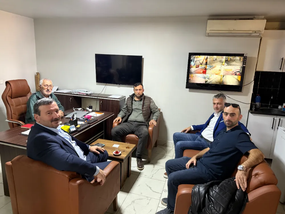 Artvin Murgul önceki dönem AK Parti İlçe Başkanı Ali Erzincan’dan   AK PARTİ TEŞKİLAT BAŞKANI ÖNER ÇELİK’EZİYARET