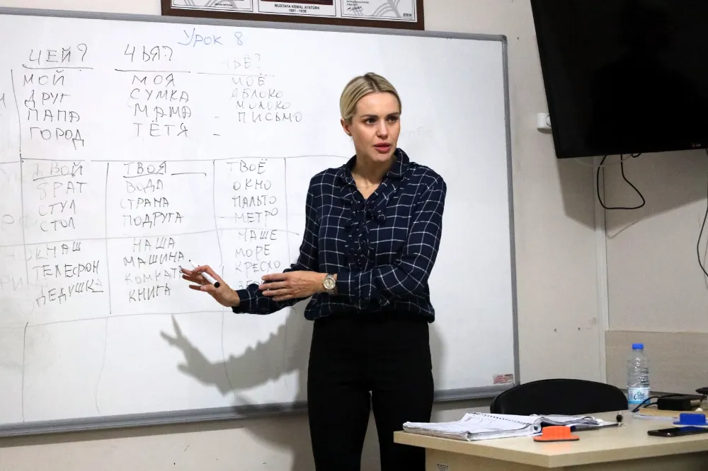 KO-MEK’te öğrenciydi, şimdi Rusça usta öğreticisi oldu;  UKRAYNA’DAN KOCAELİ’YE UZANAN BAŞARI HİKÂYESİ 