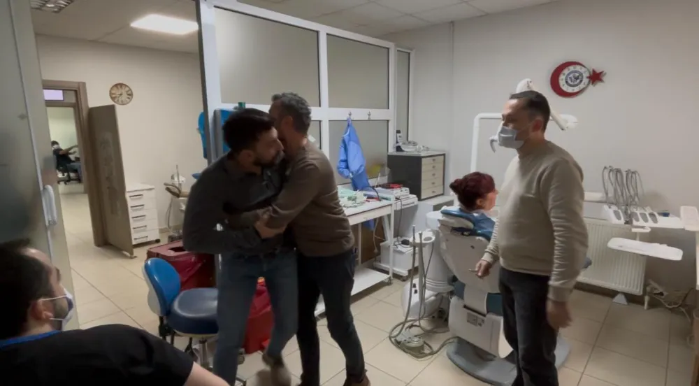 Gölcük Ağız ve Diş Sağlığı Merkezi’nde   MAVİ VE BEYAZ KOD TATBİKATI GERÇEKLEŞTİRİLDİ