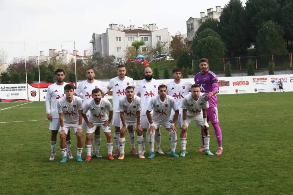 GÖLCÜKSPOR’UN İLK YENİLGİSİ HENDEKSPOR’A 1-0 MAĞLUP OLDU