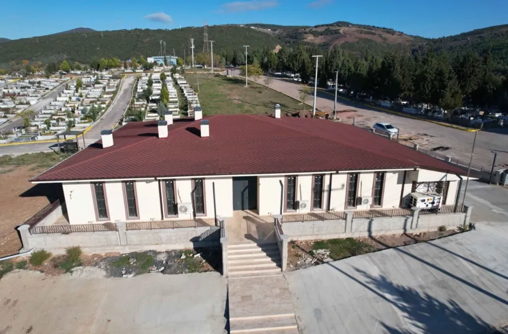 Büyükşehir’den Derince’ye modern mezarlık hizmet binası;  CENAZE HİZMETLERİNDE YENİ DÖNEM