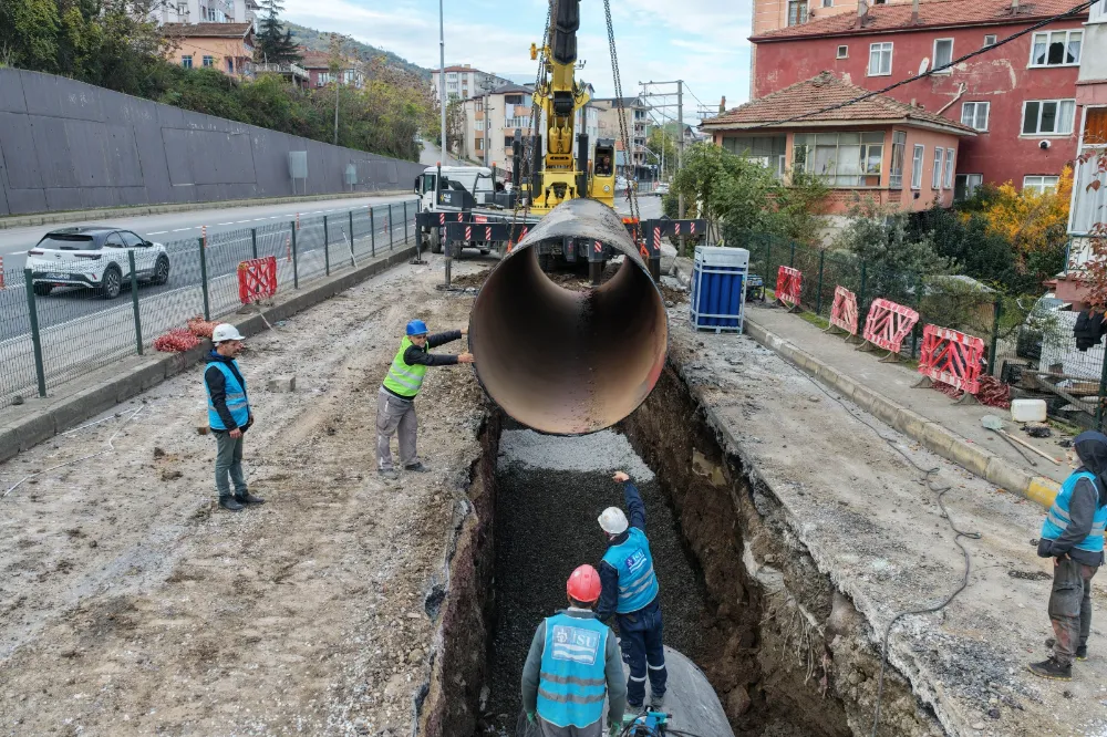 HALIDERE’DE ALTYAPI ÇALIŞMALARI TÜM HIZIYLA DEVAM EDİYOR