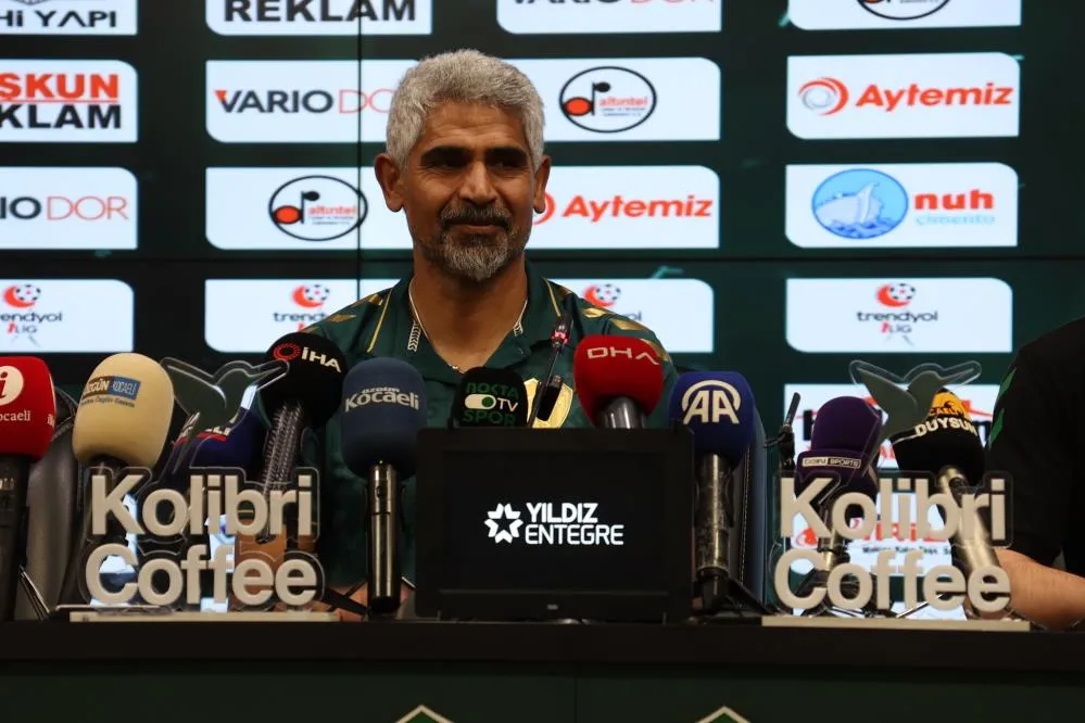 İsmet Taşdemir Kocaelispor’a veda etti