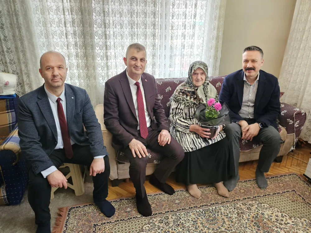 BAŞKAN SEZER