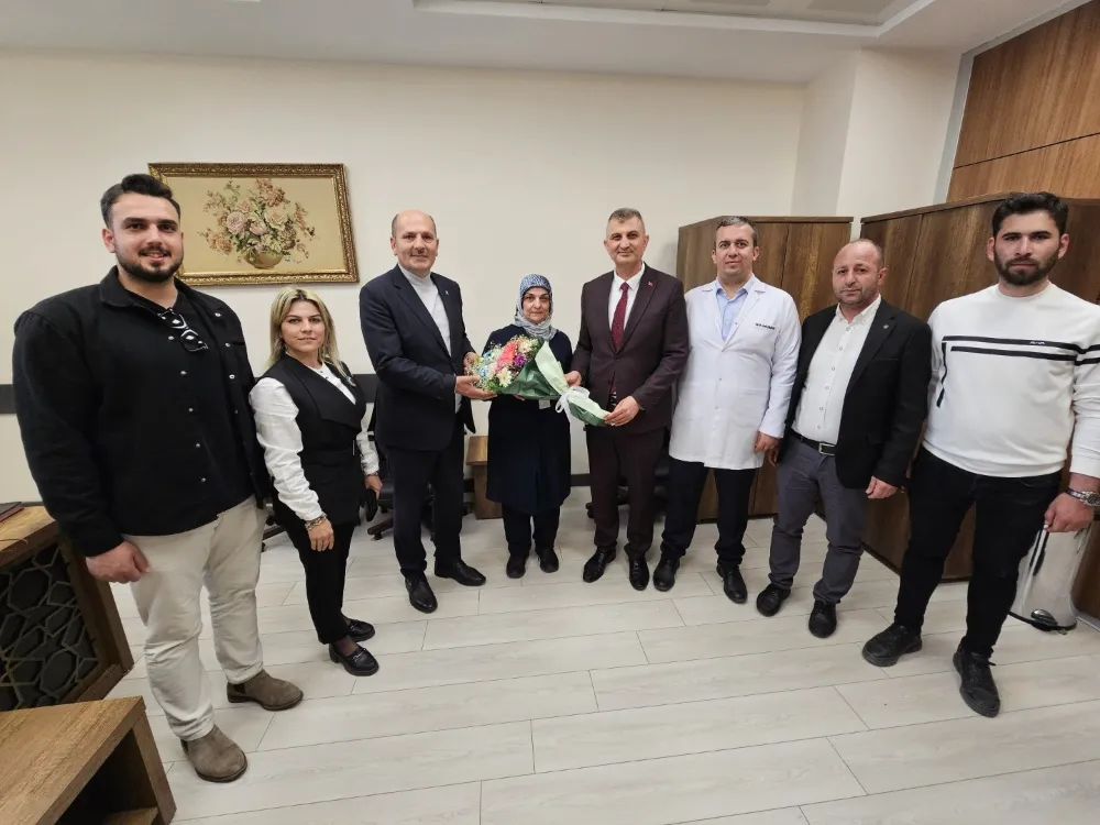 BAŞKAN SEZER’DEN HEMŞİRELERE SÜRPRİZ KUTLAMA