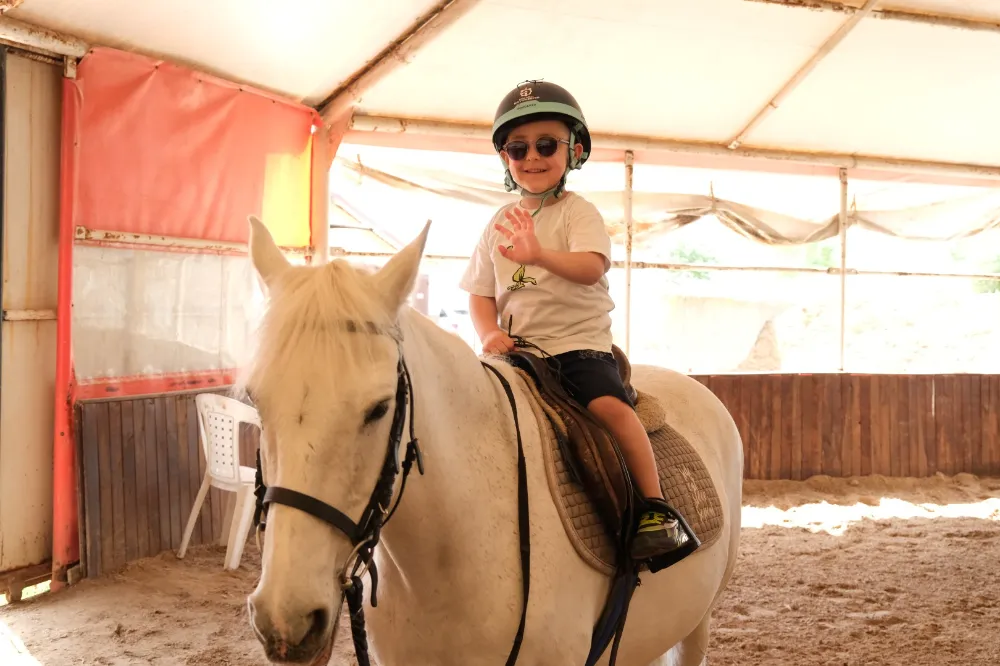 Küçük biniciler Büyükşehir’le büyük adımlar atıyor