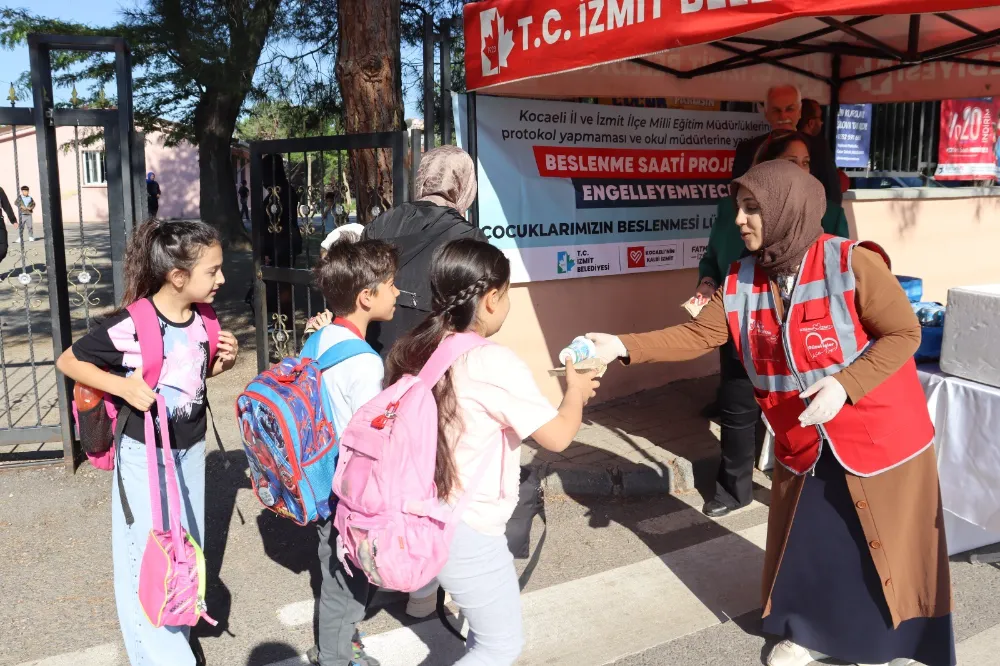 İzmit Belediyesi’nden eğitime sağlıklı dokunuş