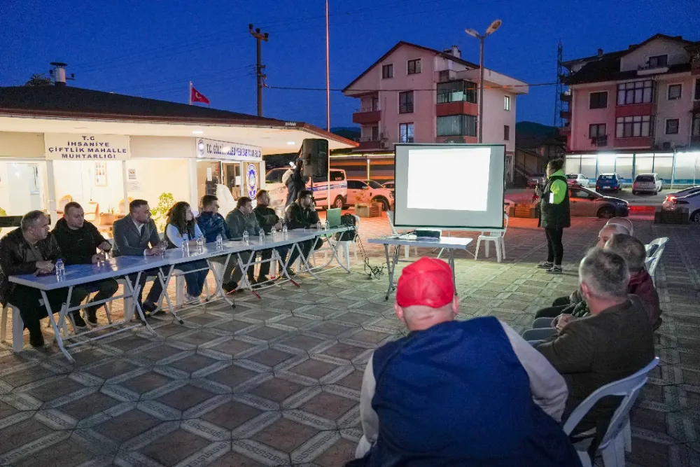İSU, GÖLCÜK’TE ALTYAPI ÇALIŞMALARIYLA İLGİLİ VATANDAŞLARI BİLGİLENDİRDİ