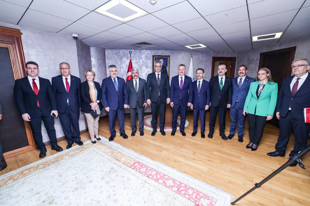 Sağlık Bakanı Memişoğlu’ndan  Başkan Büyükakın’a teşekkür