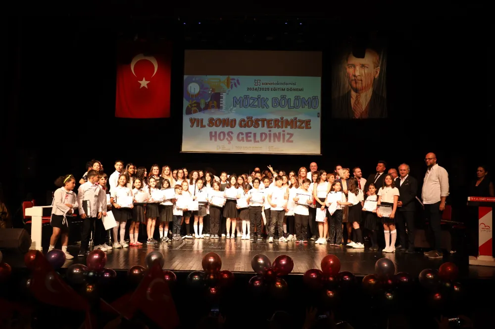 Sanat Akademisi’nde bir yılın emeği notalara dönüştü, alkışlar hiç dinmedi