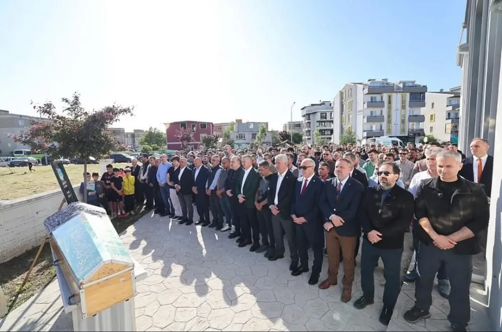  Gazeteci Enver Selim Everdi’nin Acı Günü  HÜSNA EVERDİ GÖZYAŞLARI İLE SON YOLCULUĞUNA UĞURLANDI