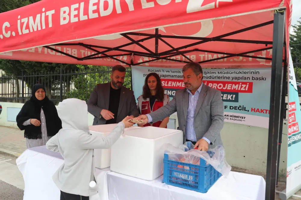 İzmit’te Bir Öğün Umut: Beslenme Saati her şeye rağmen devam ediyor