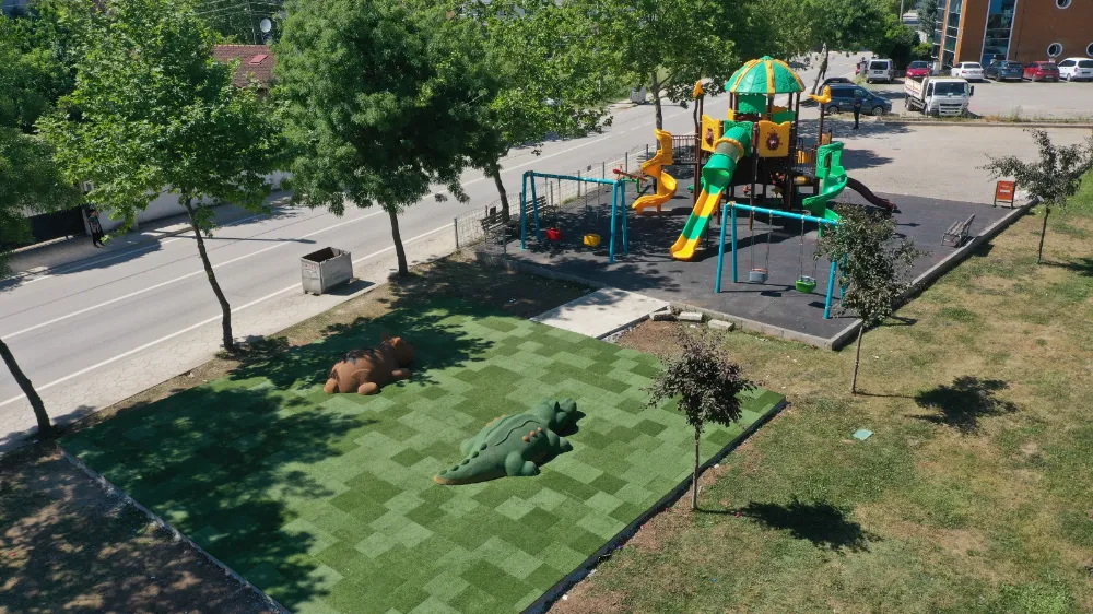 Başiskele’de Çocuk Parkları Yenileniyor  