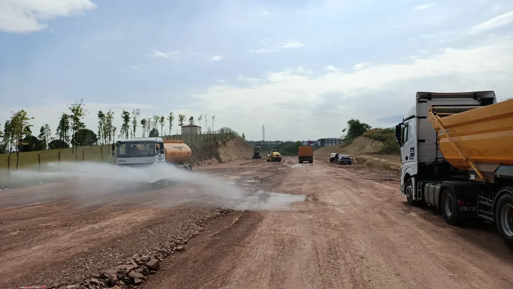 Kocaeli Büyükşehir yeni imar yolları açmaya devam ediyor; Başiskele’nin D-130 ulaşımına yeni nefes