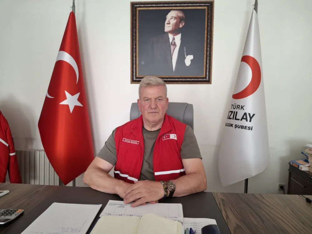 Türk Kızılay’ı Gölcük Şube Başkanı Orhan Barış,  “YAZ AYLARINDA DA GÖNÜLLER YAPMAYA DEVAM EDİYORUZ”