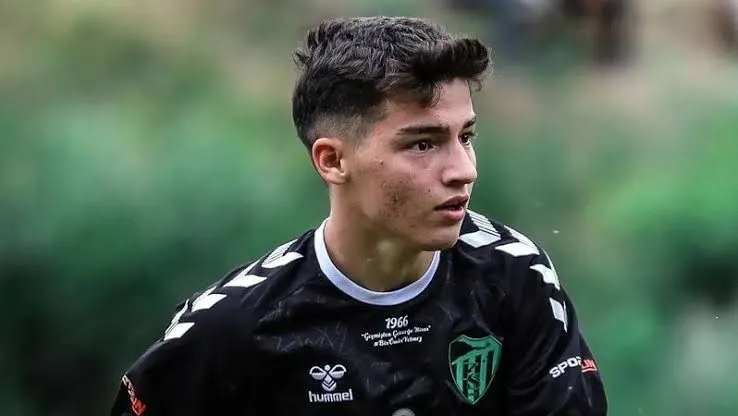 Kocaelispor, Genç Yeteneği Mustafa Ege Bilim ile 5 Yıllık Sözleşme İmzaladı:   A TAKIMDA GELECEK 5 YIL