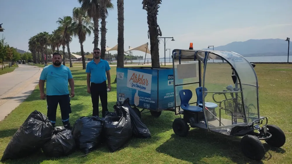 Büyükşehir, sahilleri temiz tutmak için yoğun bir çalışma yürütüyor;  KOCAELİ SAHİLLERİ HEM BAKIMLI HEM DE PIRIL PIRIL