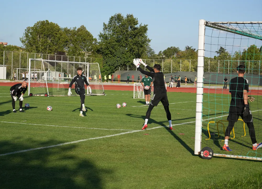 KOCAELİSPOR, FENERBAHÇE MAÇI HAZIRLIKLARINI SÜRDÜRÜYOR