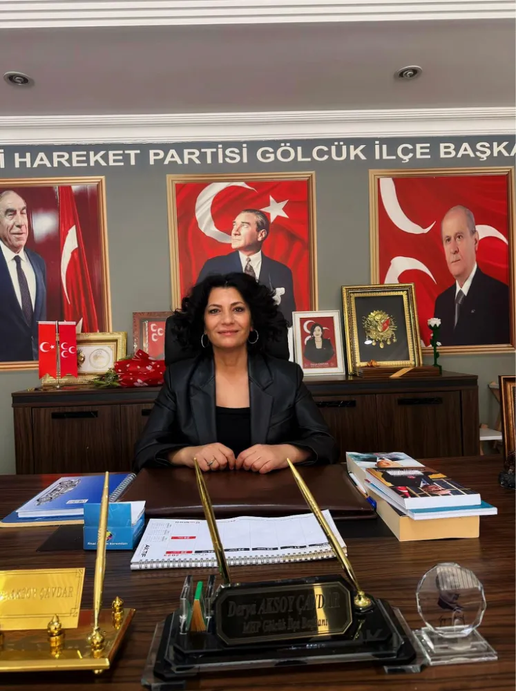 MHP Gölcük İlçe Başkanı Derya Çavdar,     