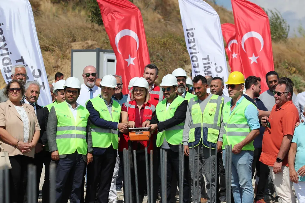 İzmit Belediyesi pati dostları için yaşam alanının temelini attı    FATMA BAŞKAN “HİÇBİR BAHANENİN, BÜROKRATİK ENGELİN ARDINA SIĞINMADIK”
