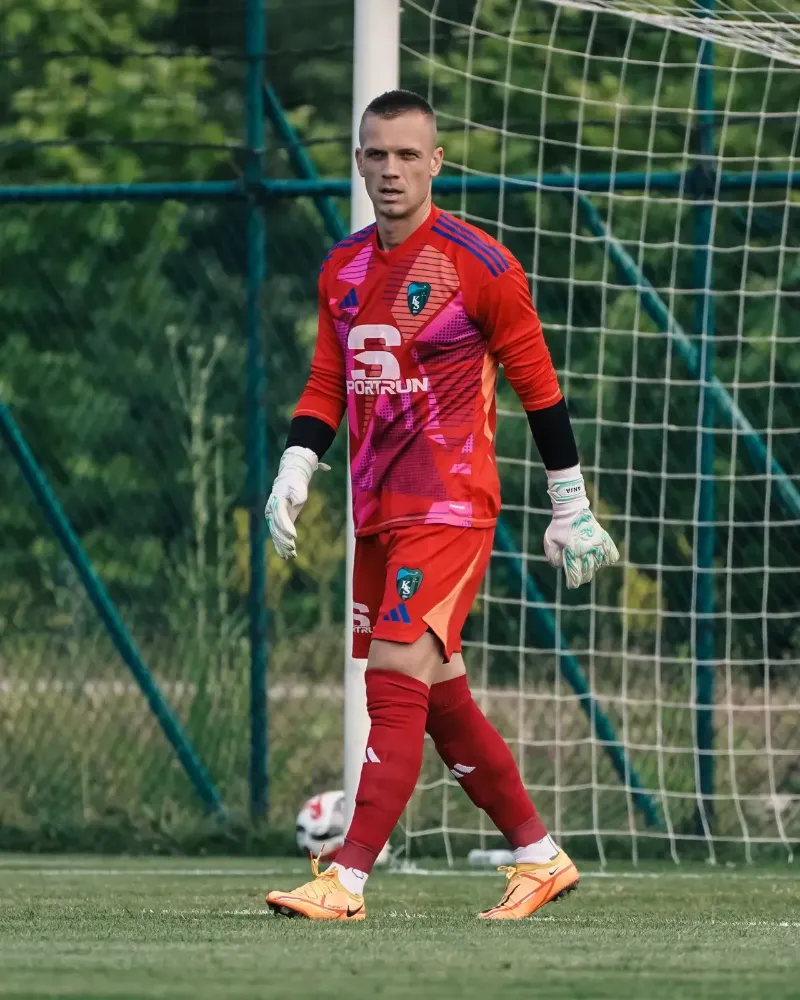 Kocaelispor’un Yeni Kalecisi Jovanovic,  Trabzonspor Maçı Öncesi Hazırlıklarını Tamamladı