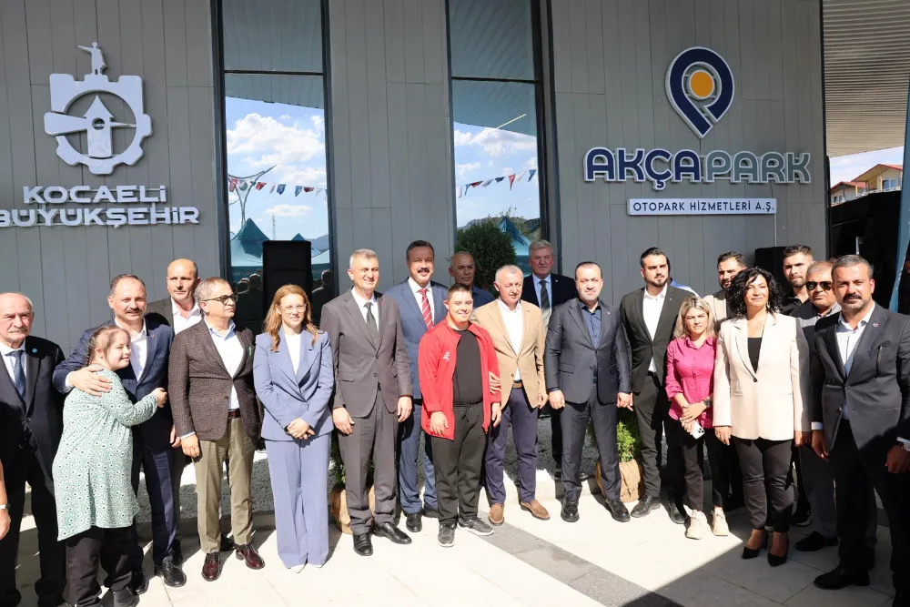 Gölcük Şehirlerarası Otobüs Terminali’nin tanıtım programı gerçekleşti  BAŞKAN BÜYÜKAKIN, GÖLCÜK  İÇİN YENİ MÜJDELER VERDİ