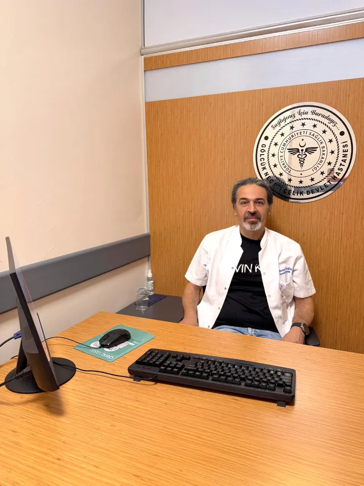 Gölcük Necati Çelik Devlet Hastanesi Ortopedi Uzmanı Op. Dr. Şemsi Taştan,    “OKUL ÇANTASI SEÇİMİ ÇOCUKLARIN OMURGA SAĞLIĞI İÇİN BÜYÜK ÖNEM TAŞIYOR”