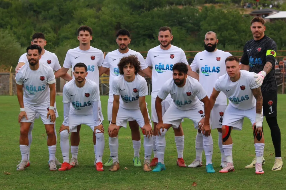 Gölcükspor hazırlık maçında Derincespor aş’yi 3-2 mağlup ettiler