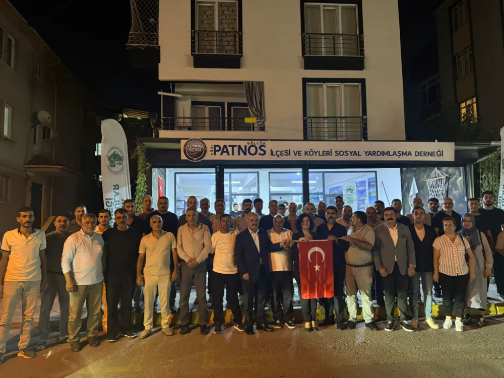 MHP İl ve İlçe yönetiminden Ağrı Patnos İlçesi ve Köyleri Derneğine anlamlı ziyaret  “TERÖRSÜZ TÜRKİYE, MİLLİ BİR VAR OLUŞ MESELESİDİR”