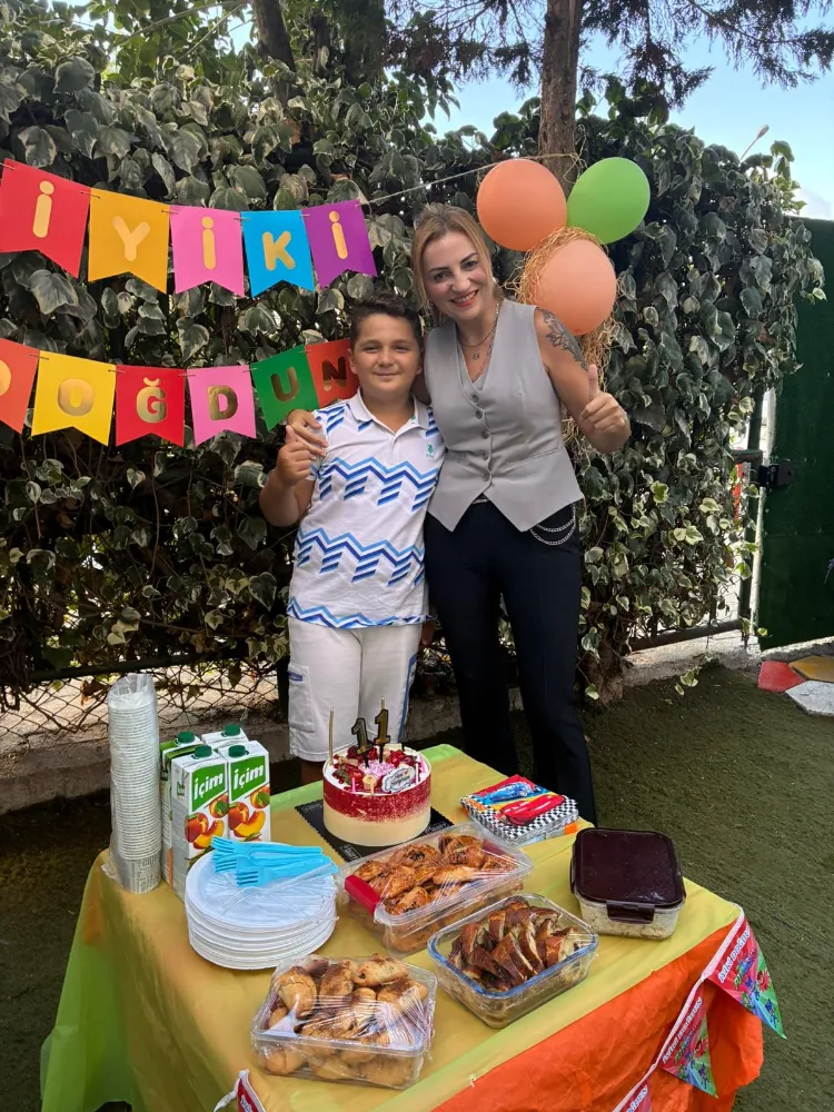 Özel Gölcük Anakucağı Gündüz Bakımevi ve Çocuk Kulübü’nde renkli kutlama  DENİZ DÖNMEZ 11 YAŞINA RENKLİ BİR PARTİYLE GİRDİ