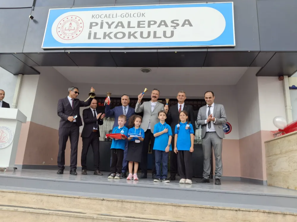 Gölcük’te 33 Bin öğrenci için ilk ders zili çaldı  2025-2026 EĞİTİM ÖĞRETİM YOLCULUĞU BAŞLADI